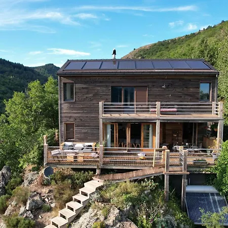 Grand Cevennes Avec Vue Sur De Villefort