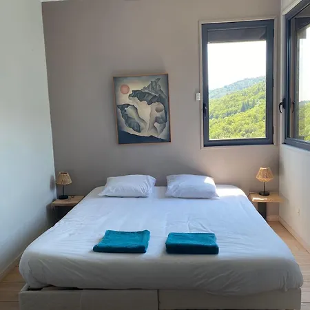 Grand Cevennes Avec Vue Sur De Villefort *